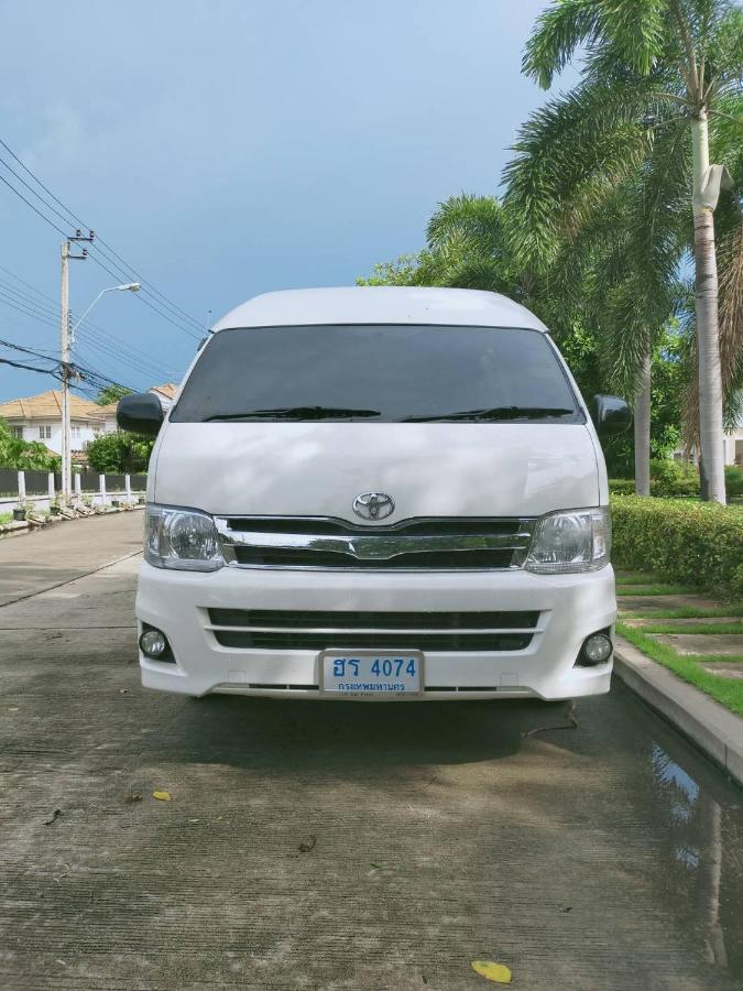 IMPACT Don Mueang Bangkok Guest House Bagian luar foto